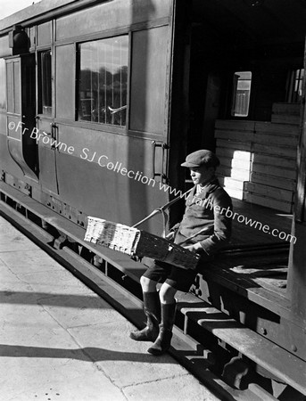 ENGINE DRIVER ON FOOTPLATE OF 302